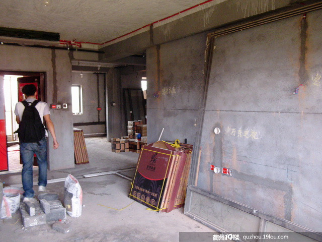 middle_090210_16671368061330093_7892fbda5032205473dead9c59d28bb4.jpg