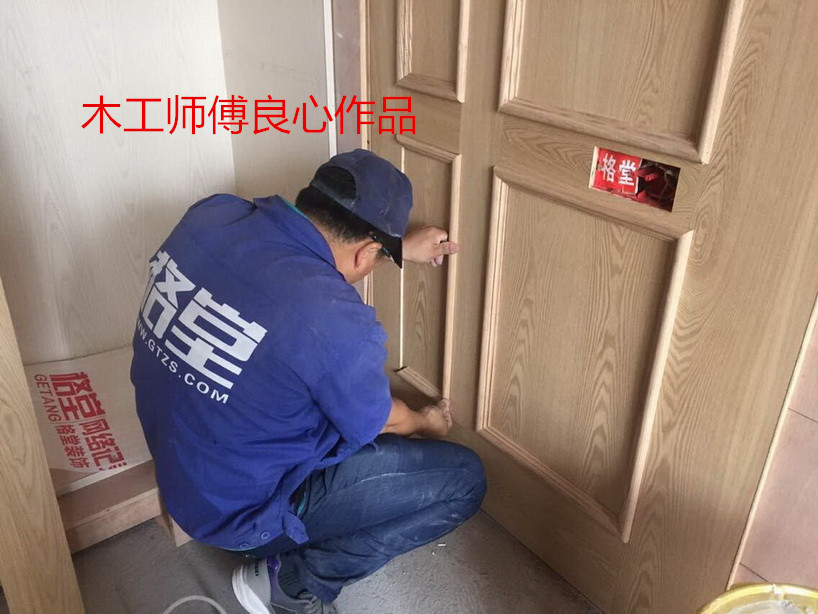 142155zvzy19m9zrumbquh.jpg