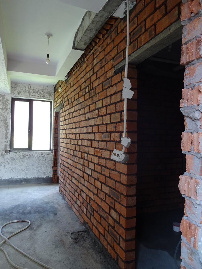 DSC02057-1.jpg