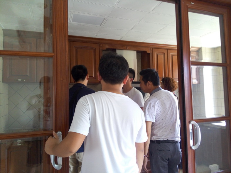 P60720-110136_2.jpg