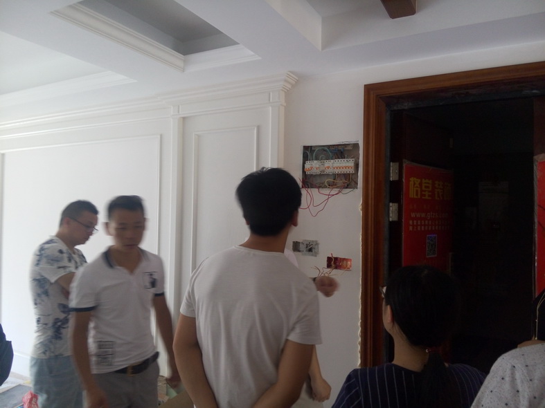 P60720-113046_2.jpg
