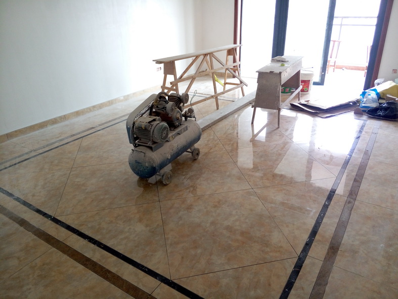 P60728-162508_2.jpg
