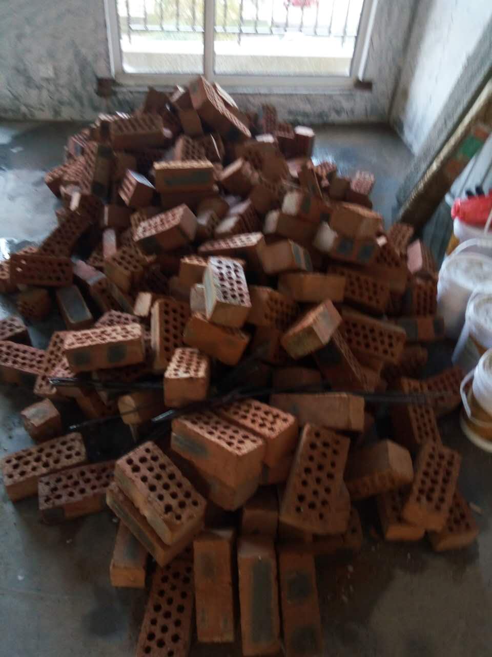 879614240889843944.jpg