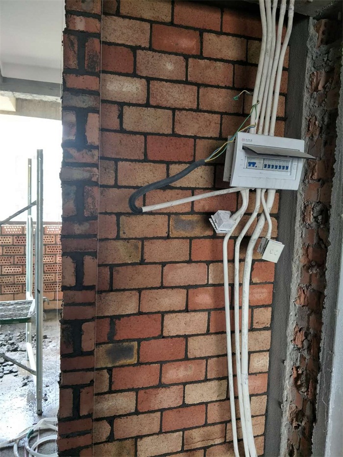 733032319899008677.jpg