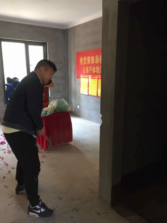 ΢��ͼƬ_201804130953404.jpg