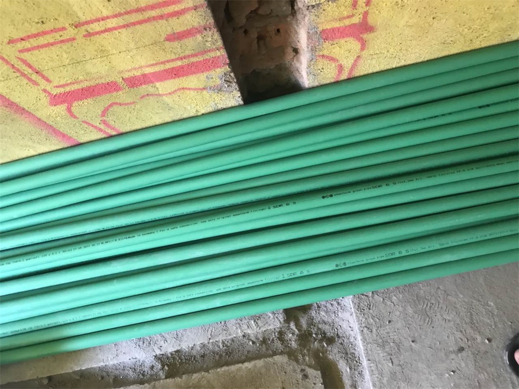 546044761828365717.jpg