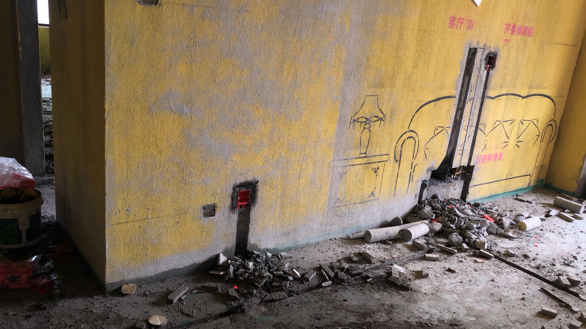 167028908270437306.jpg