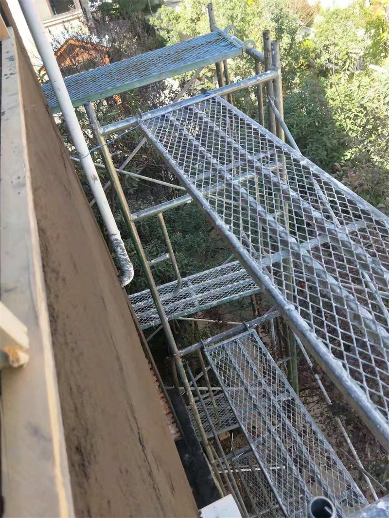 435282560573228565.jpg
