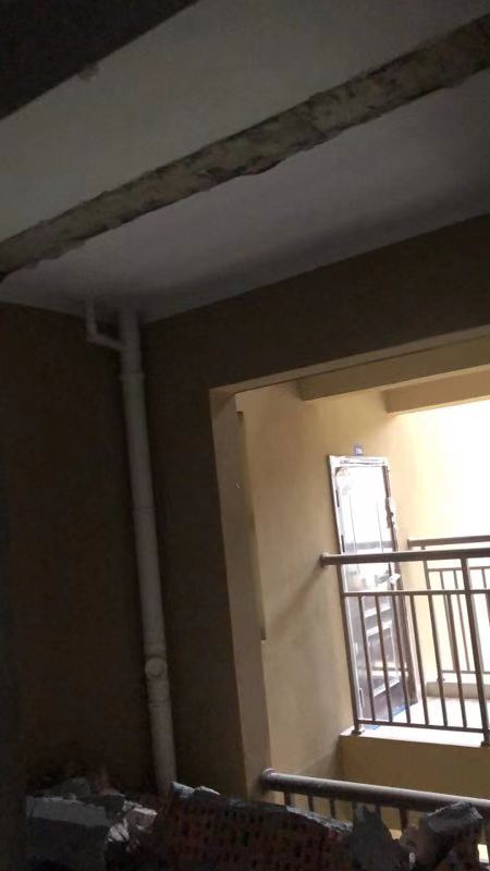 889499947787364108.jpg