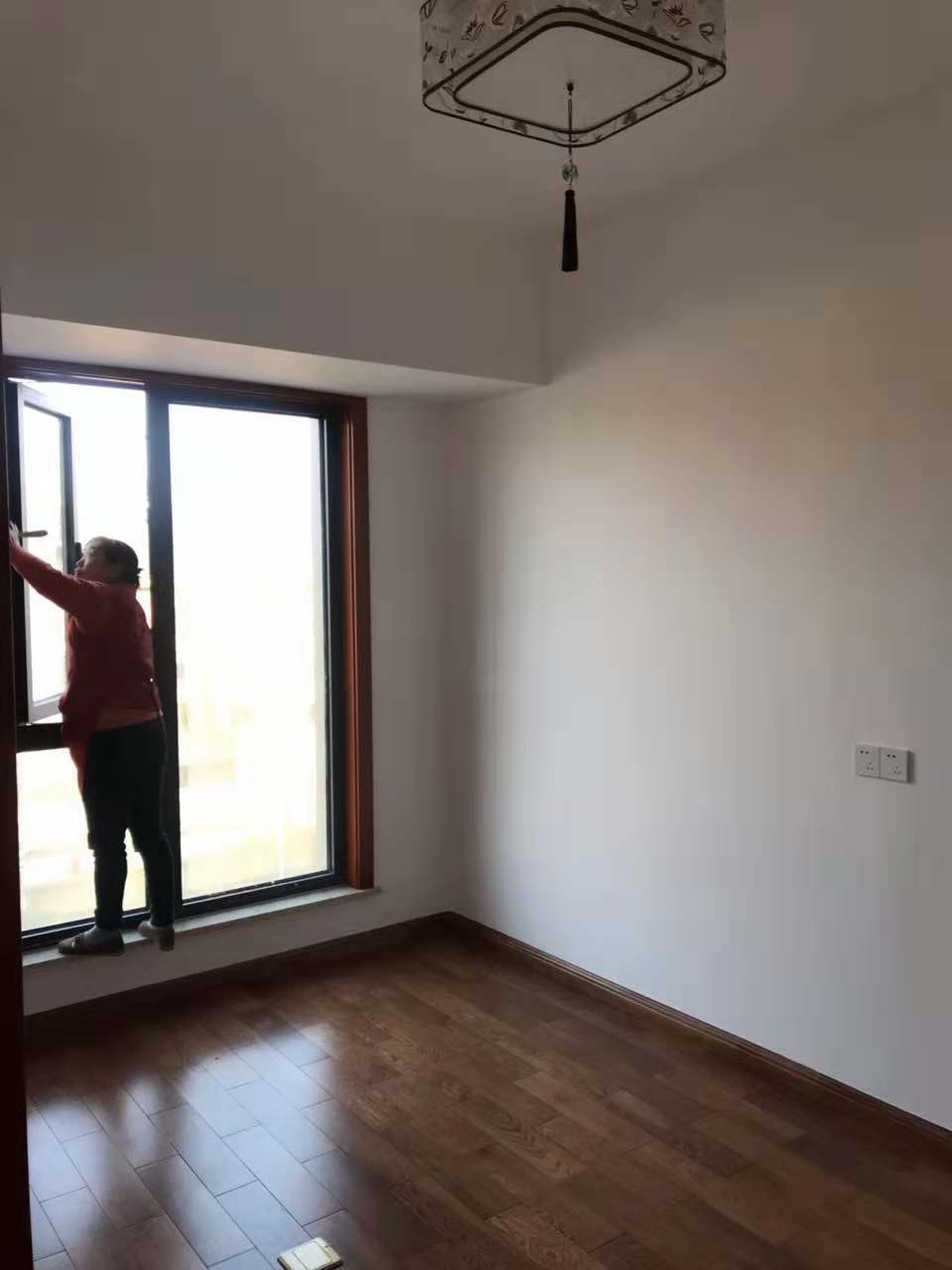 607691235481790301.jpg