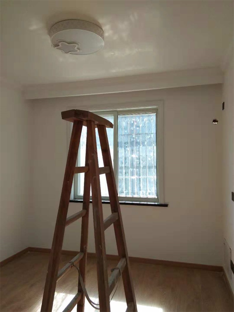 232038673973851758.jpg
