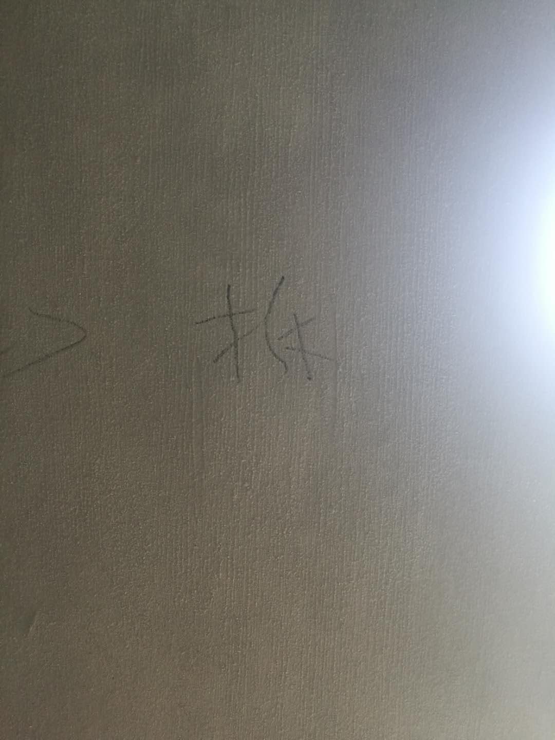 8e1d1f3f26fc464bebf61df8b242e53.jpg