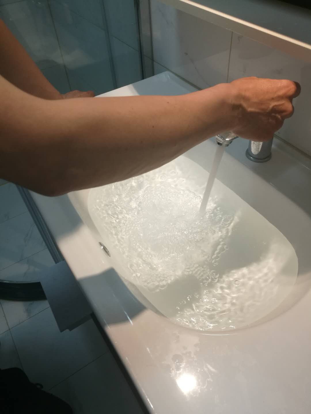 3575552b67240d73e29e4e493e650d0.jpg