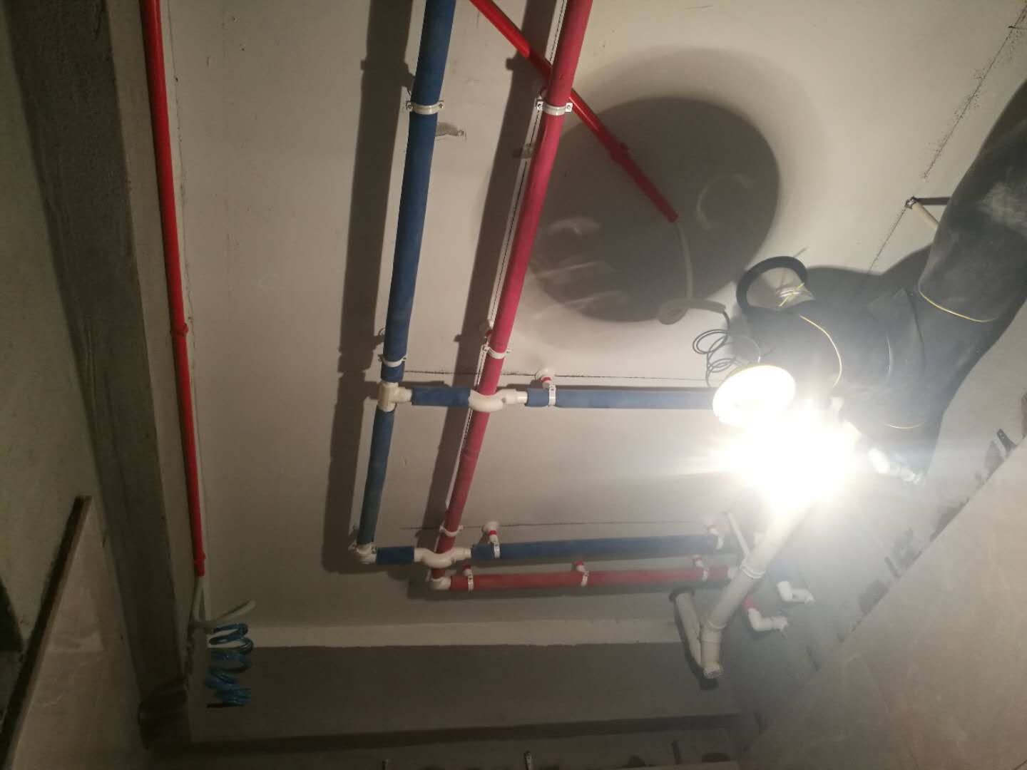 e43badef64d105ee2ac85ffa4e6af25.jpg