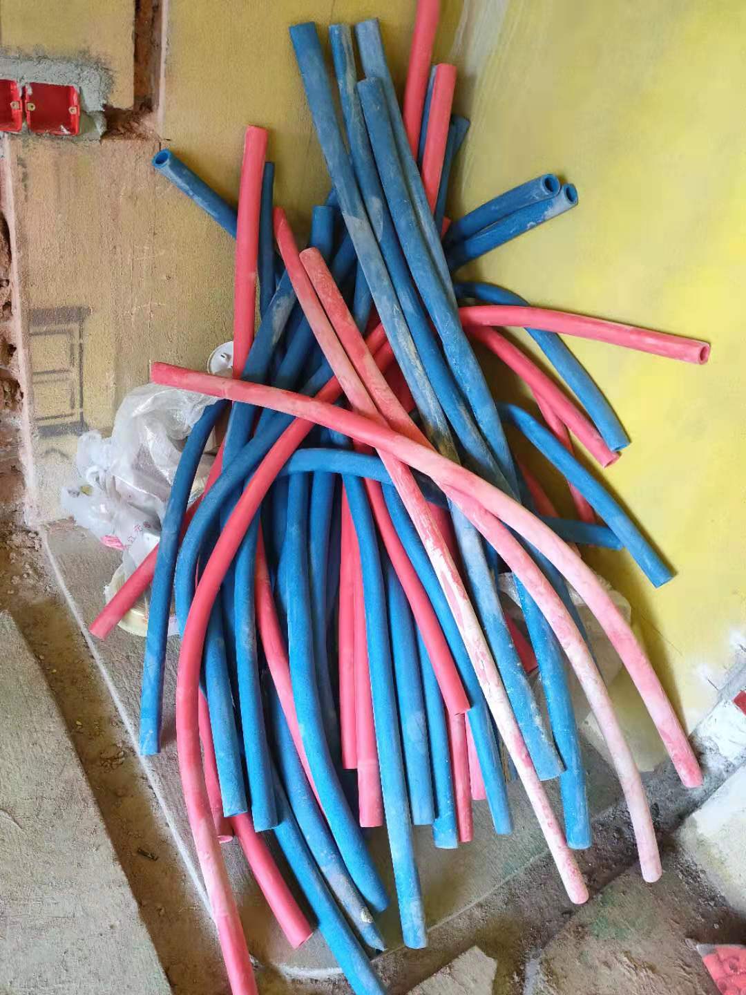 2e9a2feacad5fac0591f23ef601eeca.jpg