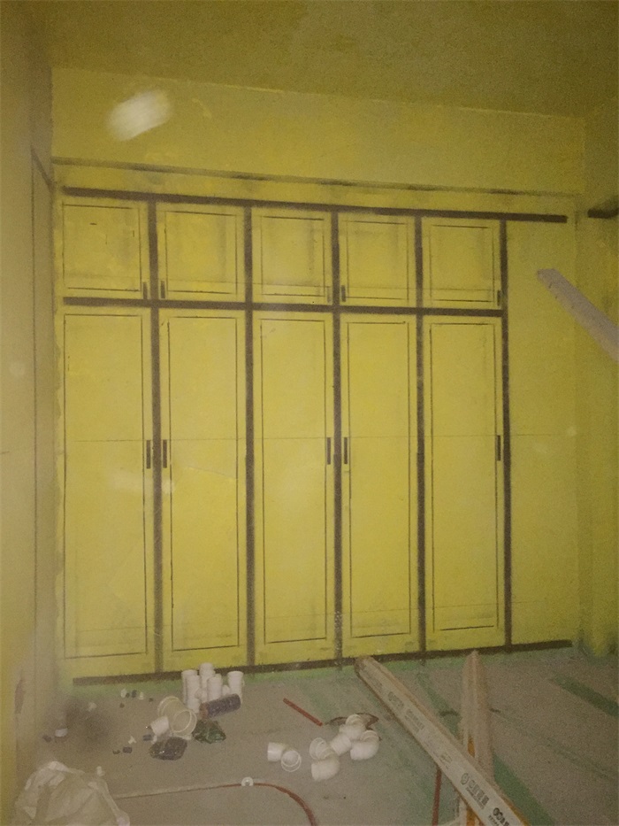 115111feng8aaapzt8dnga.jpg