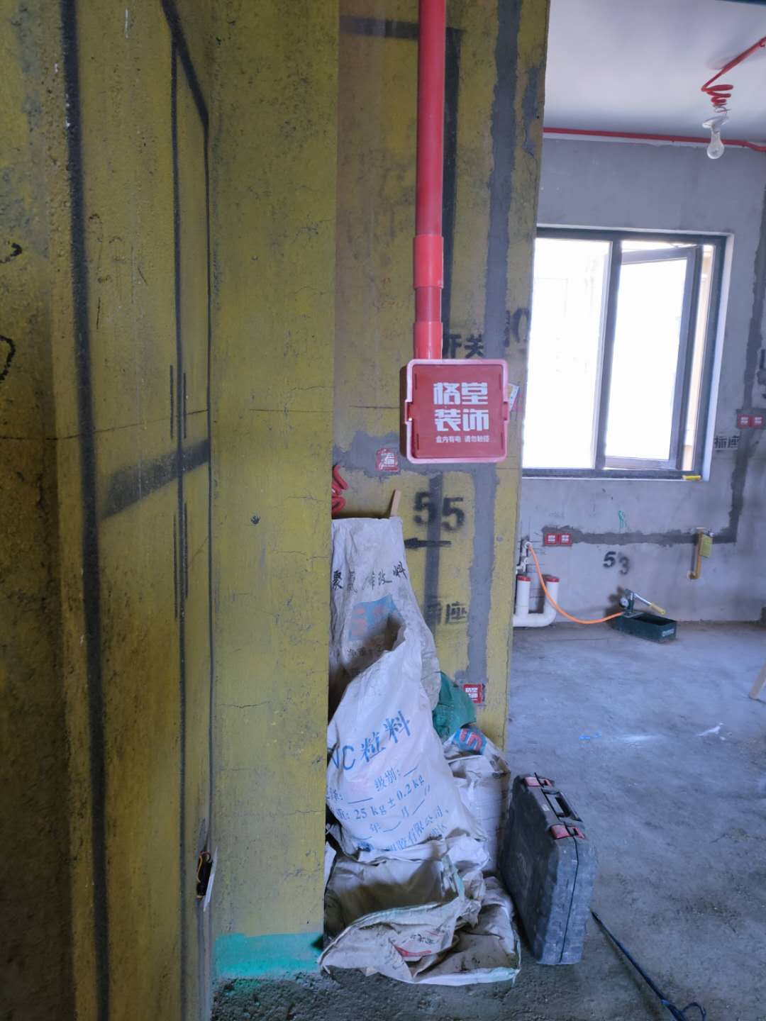 dd2d0c1b19d7f6d3eb7c32355e4e3b3.jpg