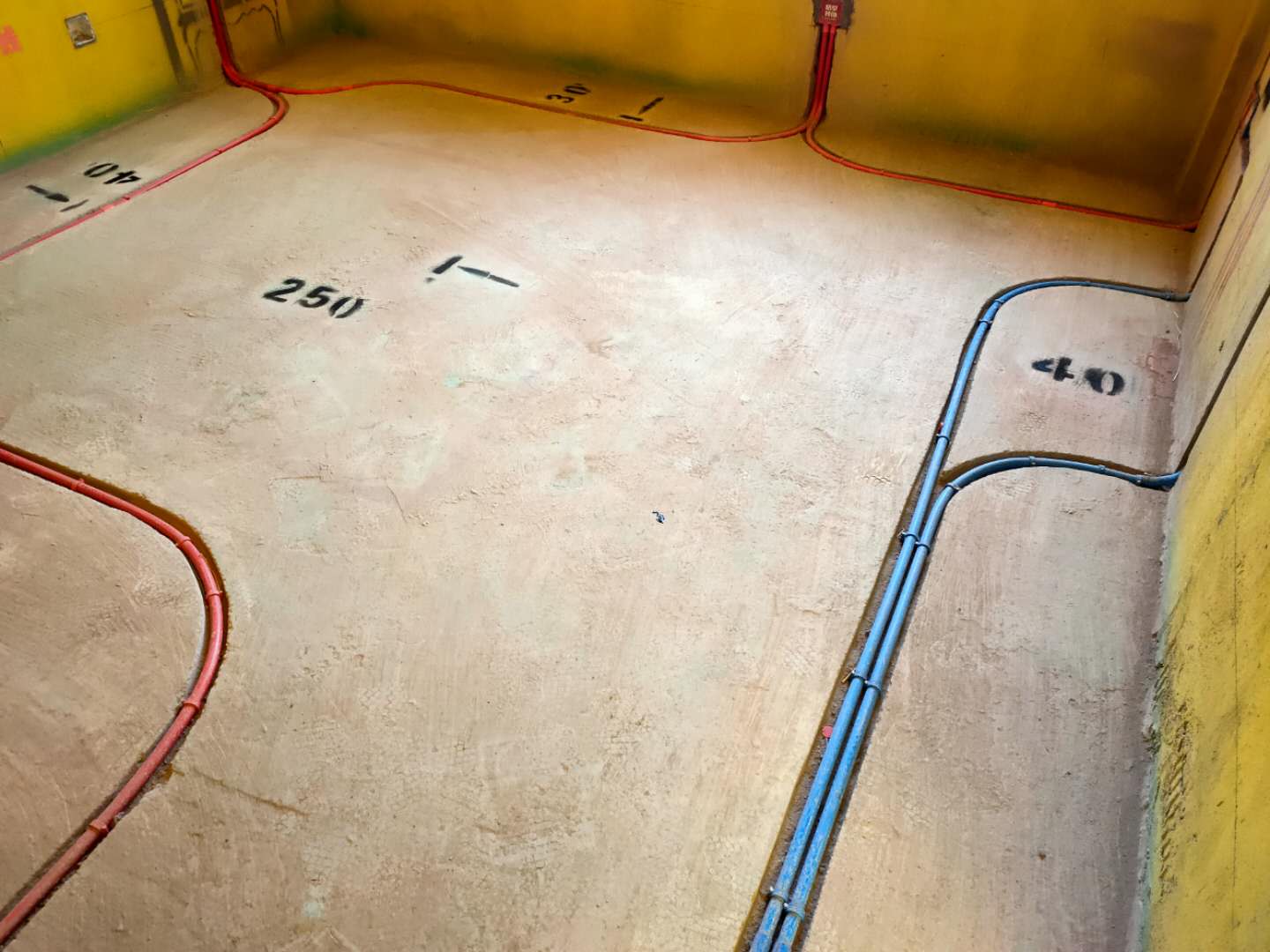 5661872e09a427e4a872d33f4d80332.jpg