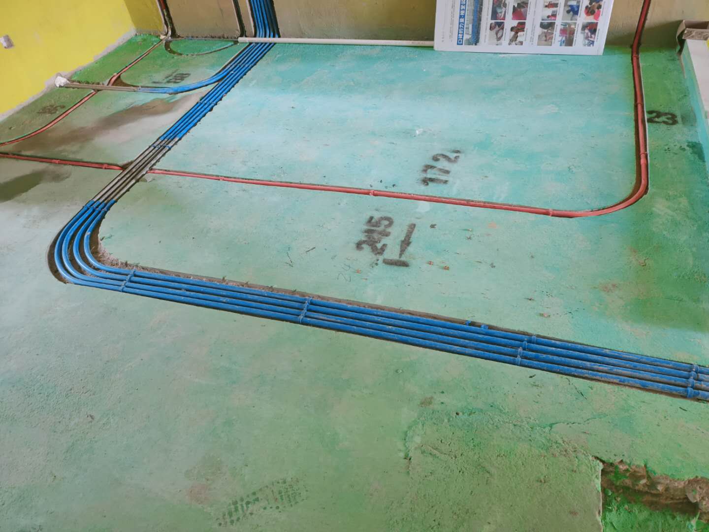 2ffda6b936ee37c6c42d442de22f174.jpg