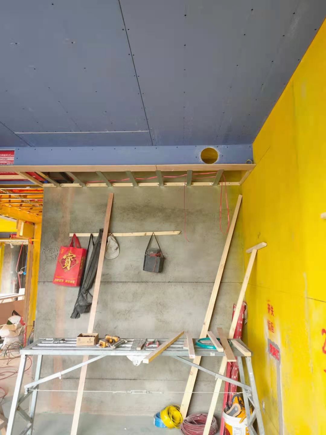 4d646dedb43f50672e6332fa6ad615d.jpg
