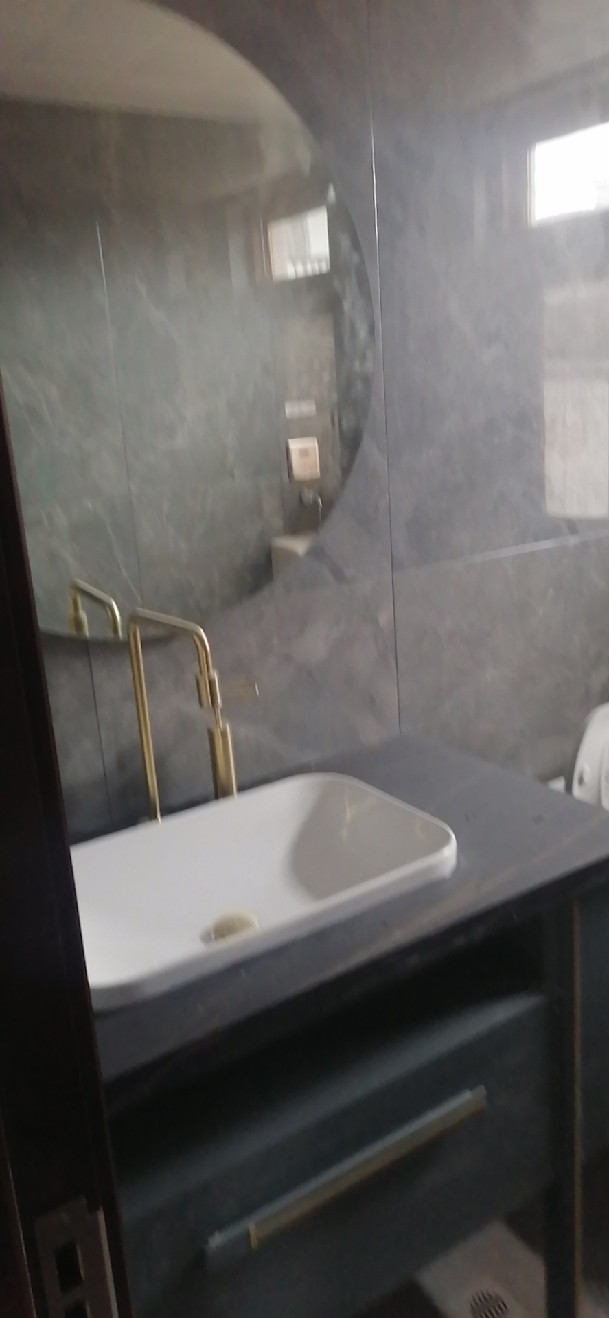 67c8cdb2843d8ae0b940887826b117a.jpg