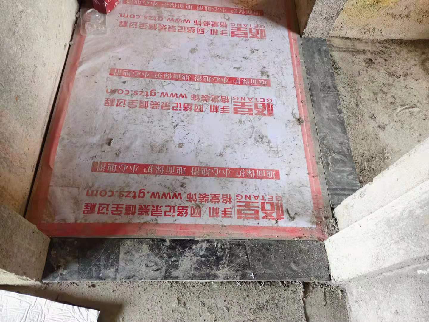 d8b6b3d2a5442c754a3a1ec6373197f.jpg