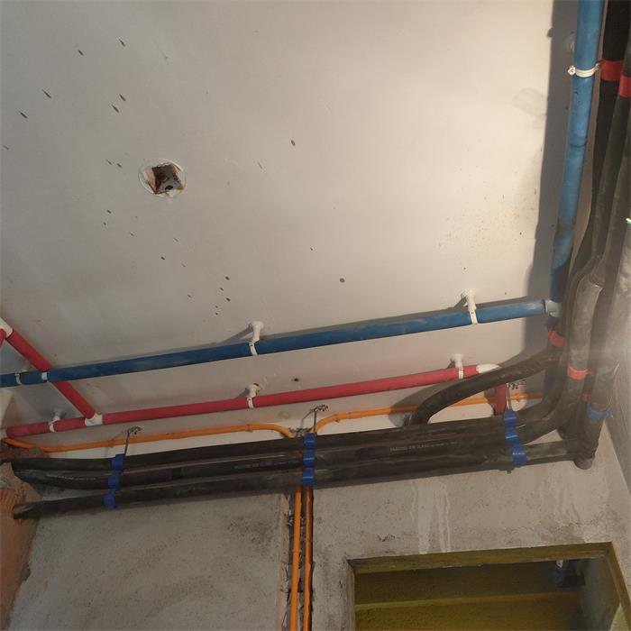 bc8eb07cd095f50becea7dcb8247cb4.jpg