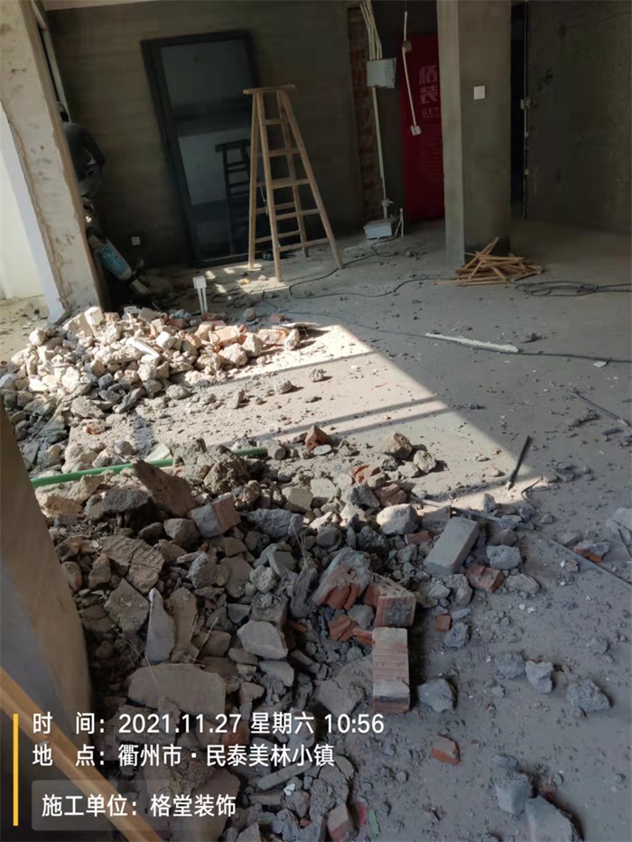 f51338ee6d0763a405a0aafc8acc9a9.jpg