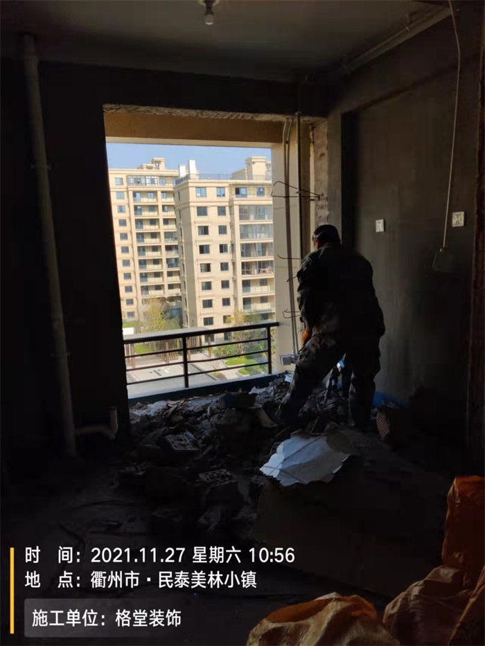 af9c18ada19faee544f446e2f3d81b9.jpg
