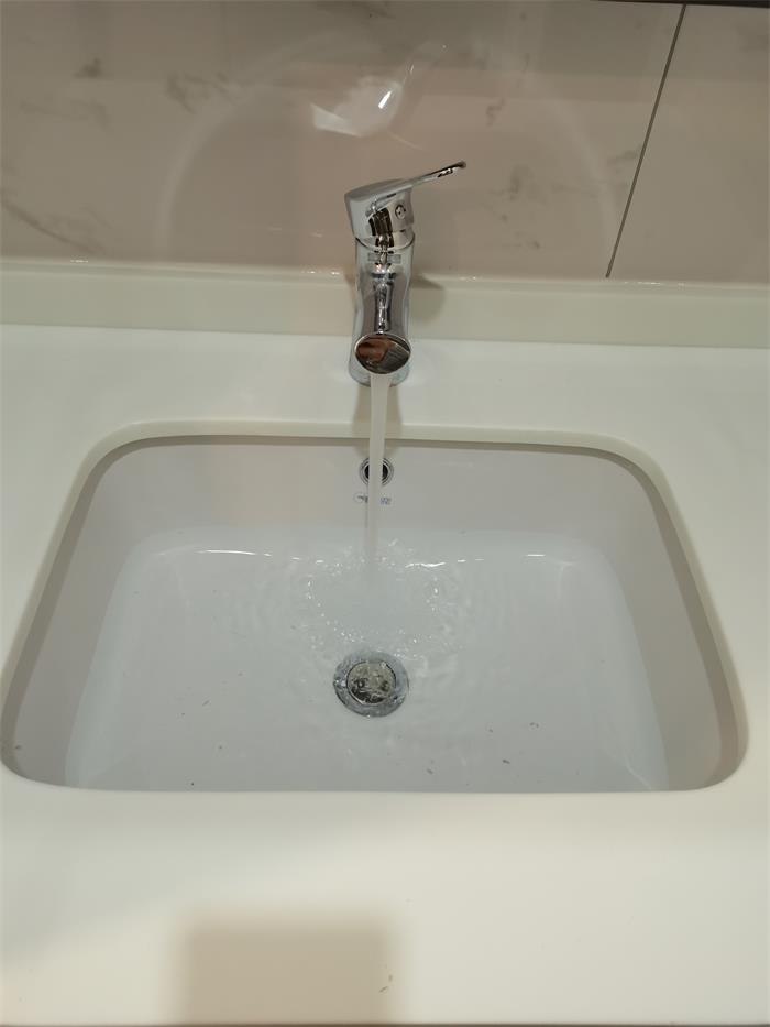 eb631a2e22ba7348f139ee9ac24cb24.jpg