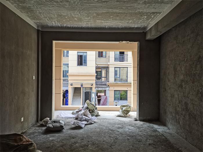 e7a71fc3e36378749130ee32ea6193e.jpg