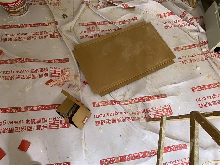 e82917944e8e47da23a3c2d33e6cd77.jpg