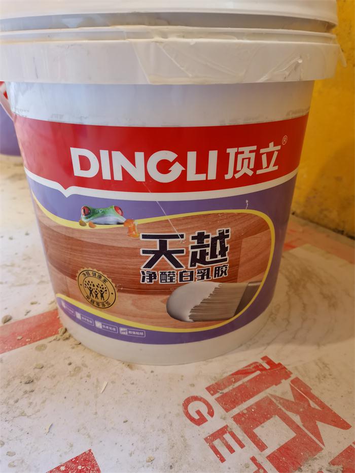 ccd3ef09e3154a93cb8af3d56e817e6.jpg