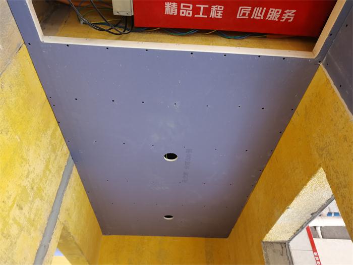 594efe549906af65560522fb12a0424.jpg