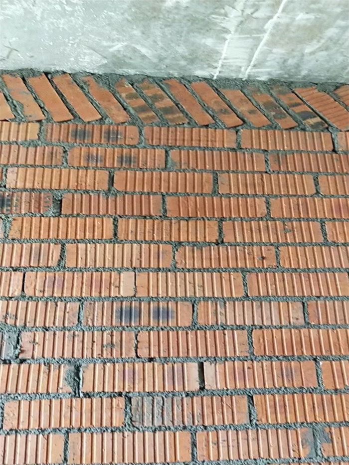 35eece39320c015ebadc78d97eee876.jpg