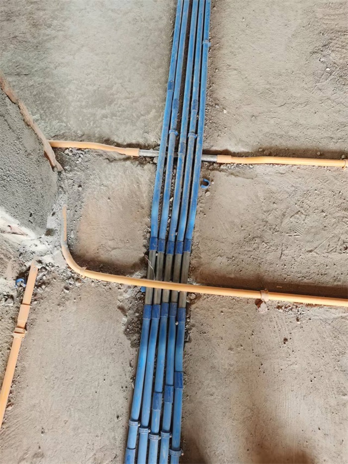 fcec094895978e6fd98676120c62bf2.jpg