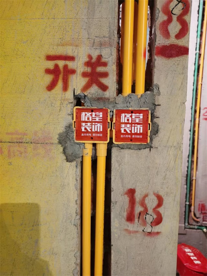 5090f917fb7402c089bf14dc802765d.jpg
