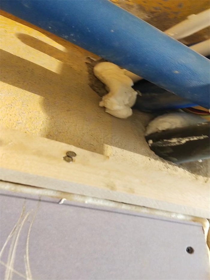 cadc76b4259153252ab6caaff804766.jpg