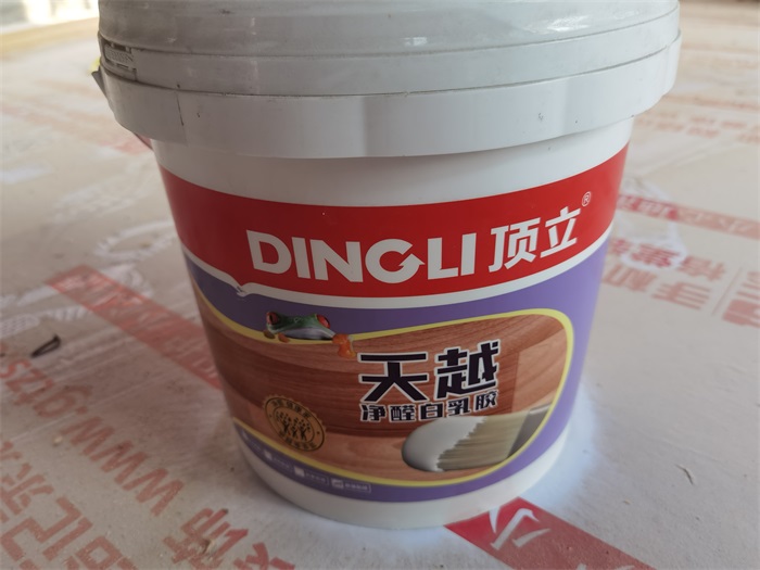 bd487bc3b7da719bae936fd1d36ab40.jpg