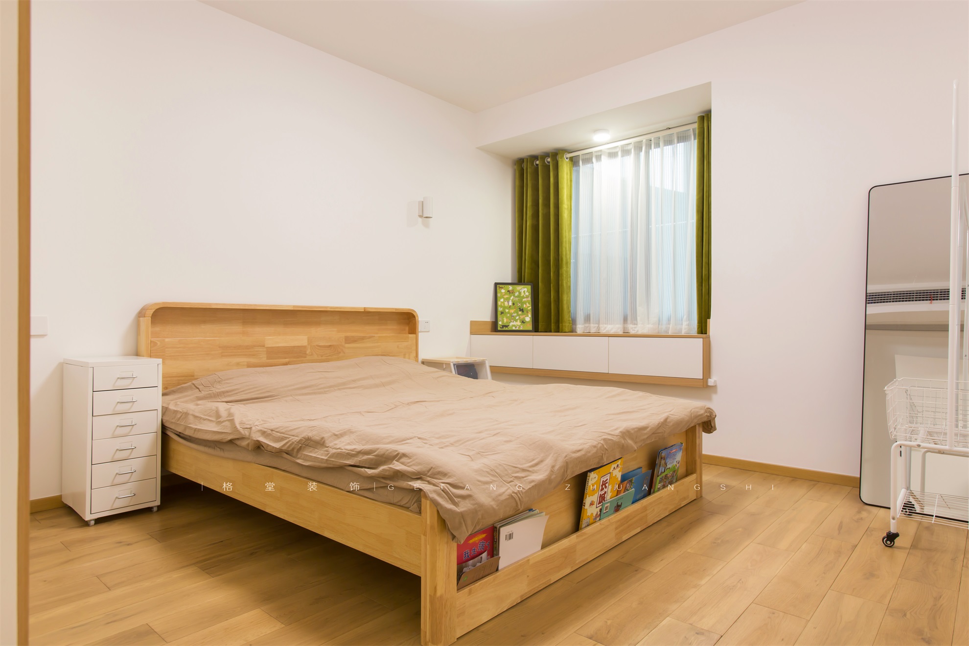 7E1A0990.jpg