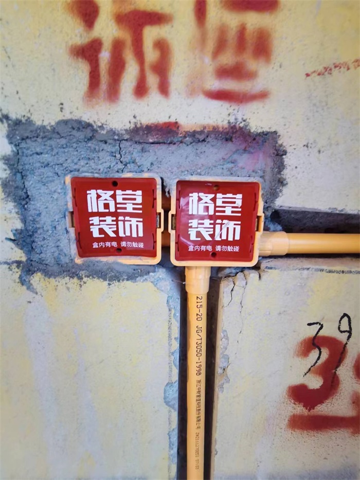 e85f4e6d7ffde5fe52f37176e12e3c1.jpg