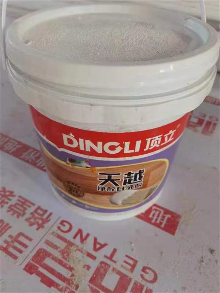 0db0000bb9b6b3fbae63bd29f9e0ed1.jpg