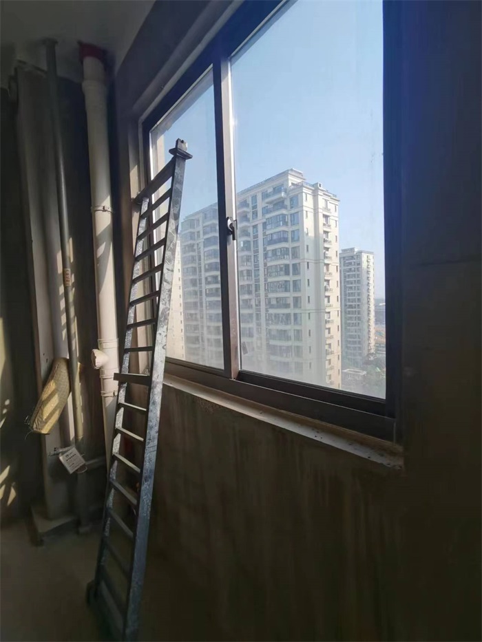 645a796ab4e20cf60ba52a1434cc735.jpg
