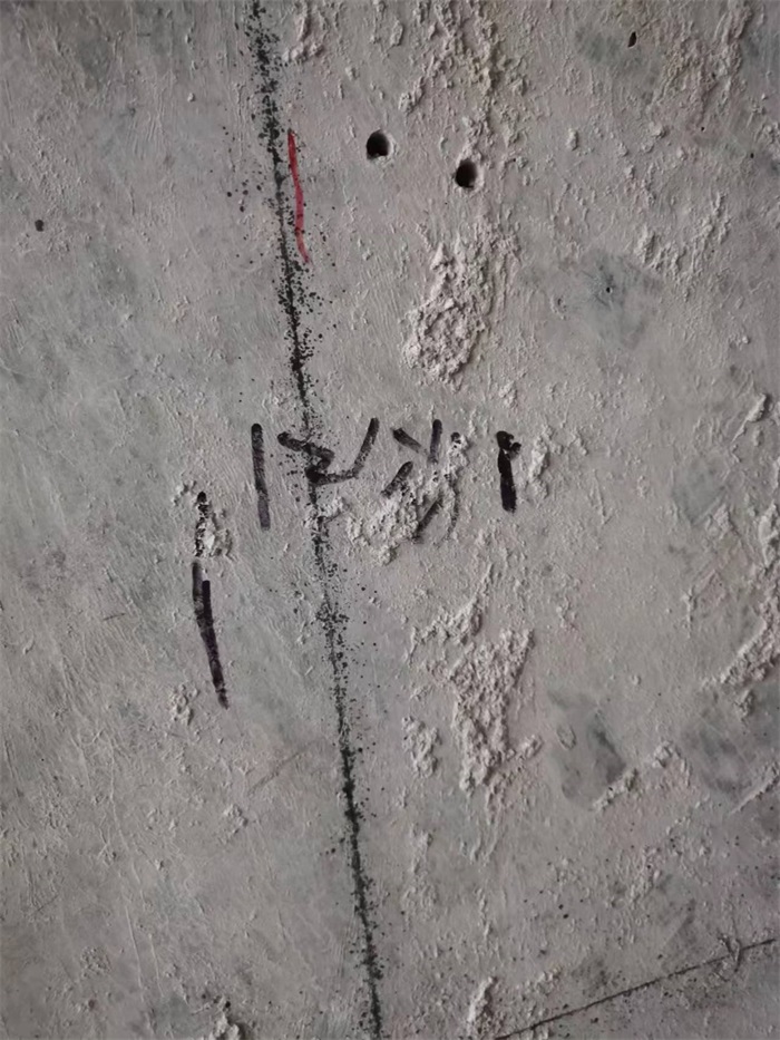 3fd5bb8aaf3b4bdc7925875e108aa37.jpg