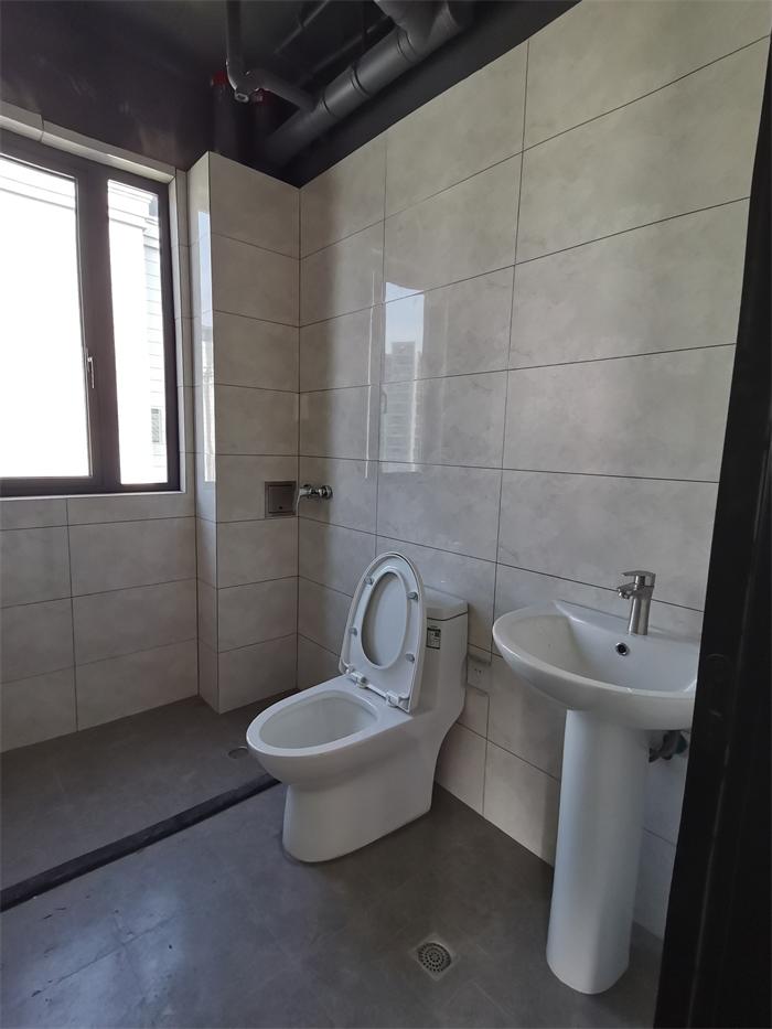 9e722a8a4685d2ef91fe45cc70abaa9.jpg