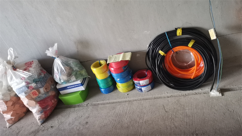 mmexport1685350399509.jpg