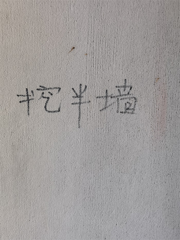 aabd4a32236f6567faa716ad2af82db.jpg