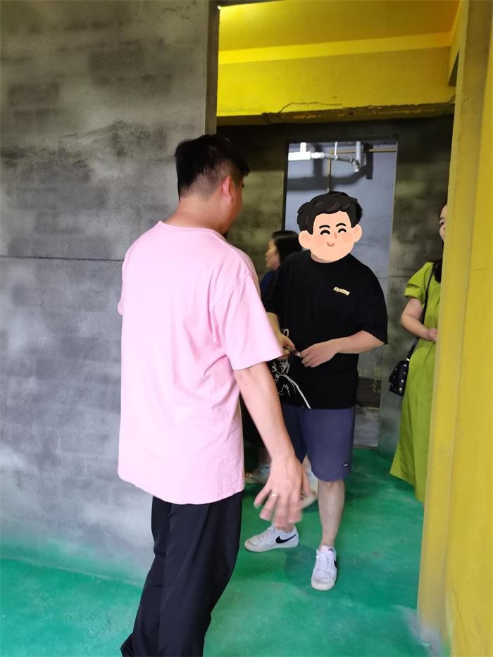 1e9bea1971ddc9732bb4ed1bda7ce2e.jpg
