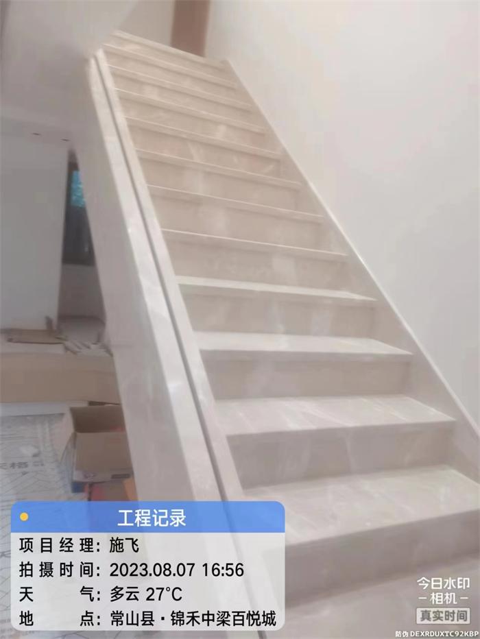 e4bfc3cb4543a3765e6de0d5f91b65d.jpg