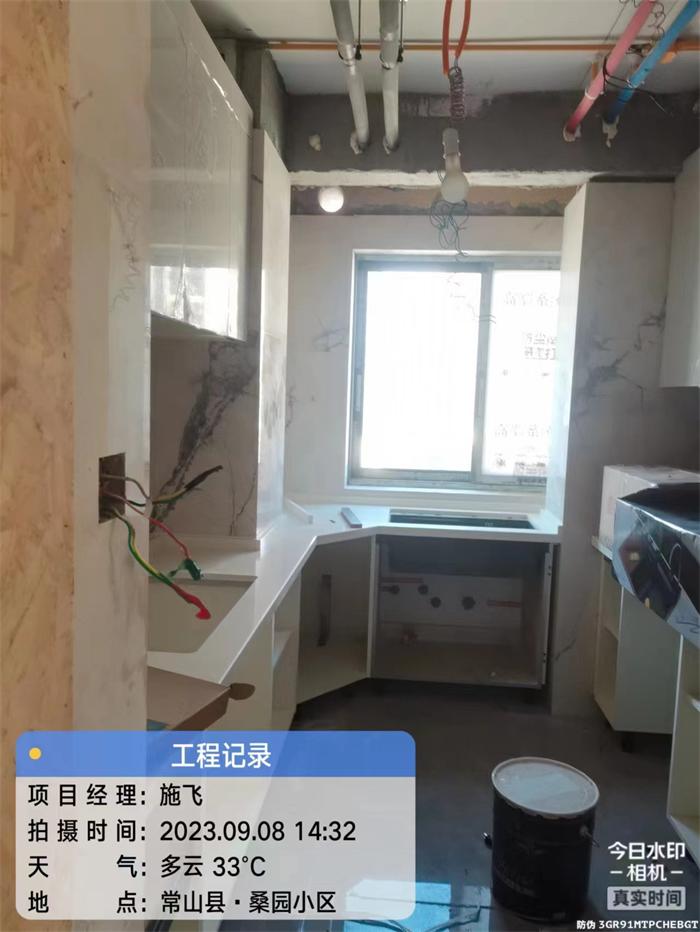e2f5cd7a574d259ab25a0412e1729ba.jpg